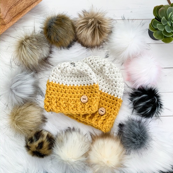 Baby Hat, Vegan, Mustard and cream, Faux Fur pompom, Toque, Winter Toque - Picture 1 of 6